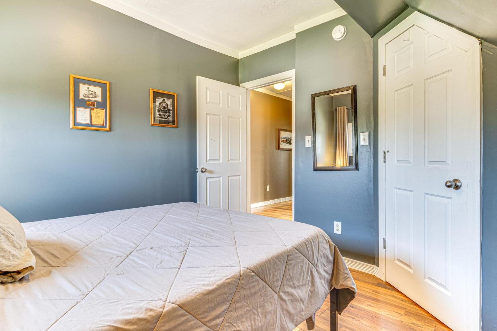 The Junction Victorian Home In Quaint Fortville! Luaran gambar