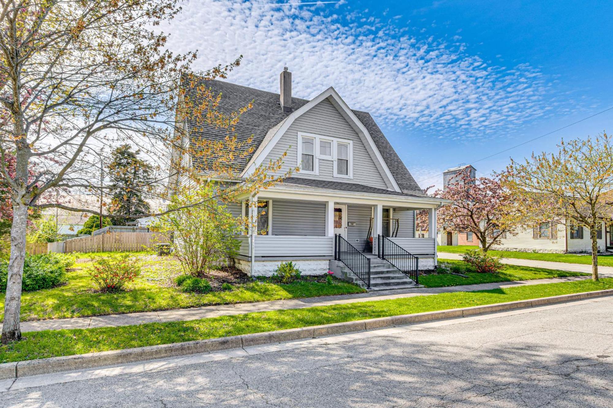 The Junction Victorian Home In Quaint Fortville! Luaran gambar